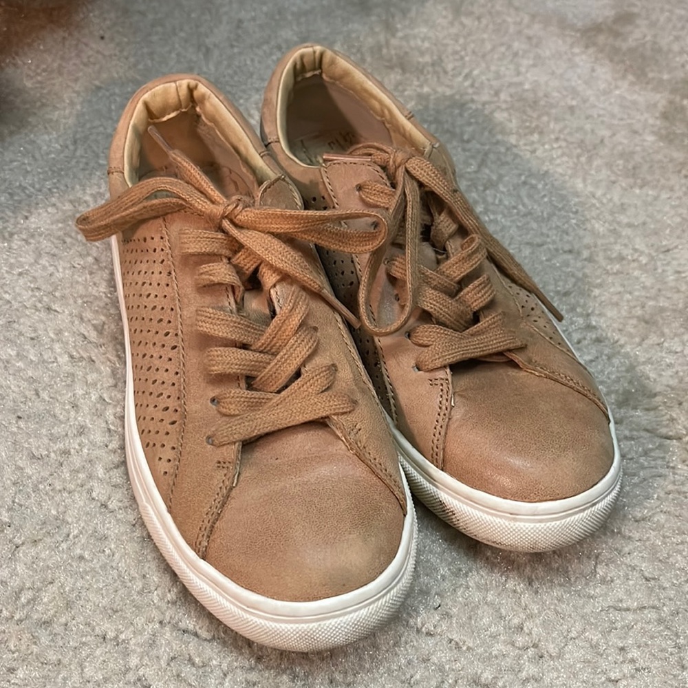 Lucky brand brown sneakers